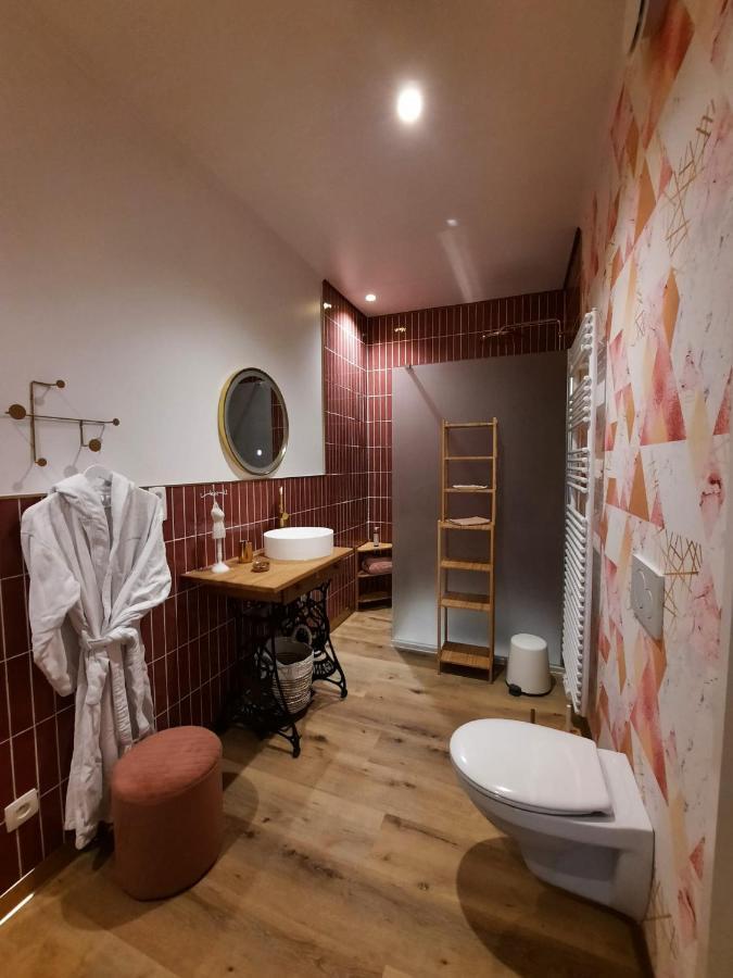 Avou Nozotes Bed & Breakfast Namur Exterior foto